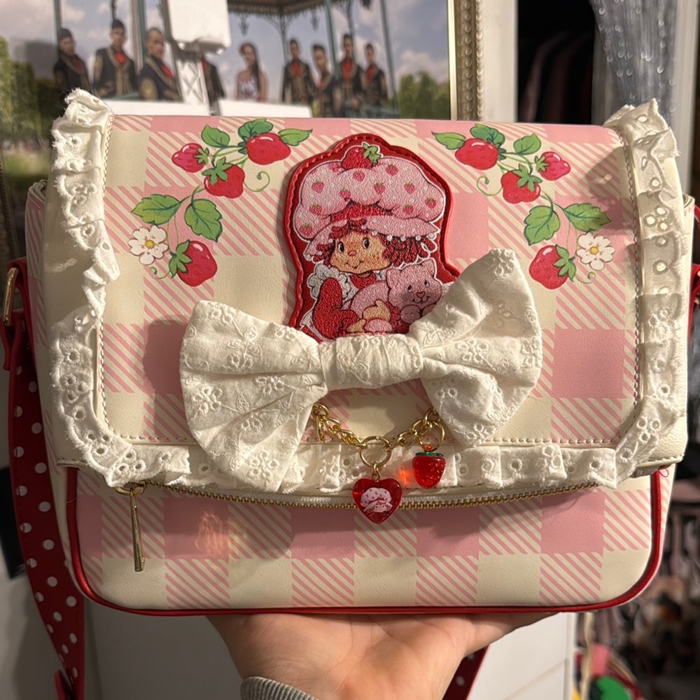 Strawberry Themed Women's Bag - Pink